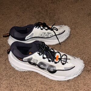 Nike ACG White and Black Sneakers